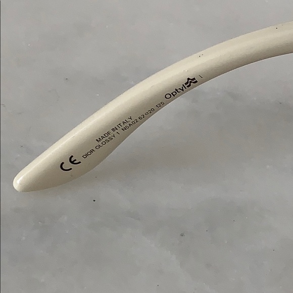 Dior “glossy” oversized sunglasses in off white - Picture 9 of 12